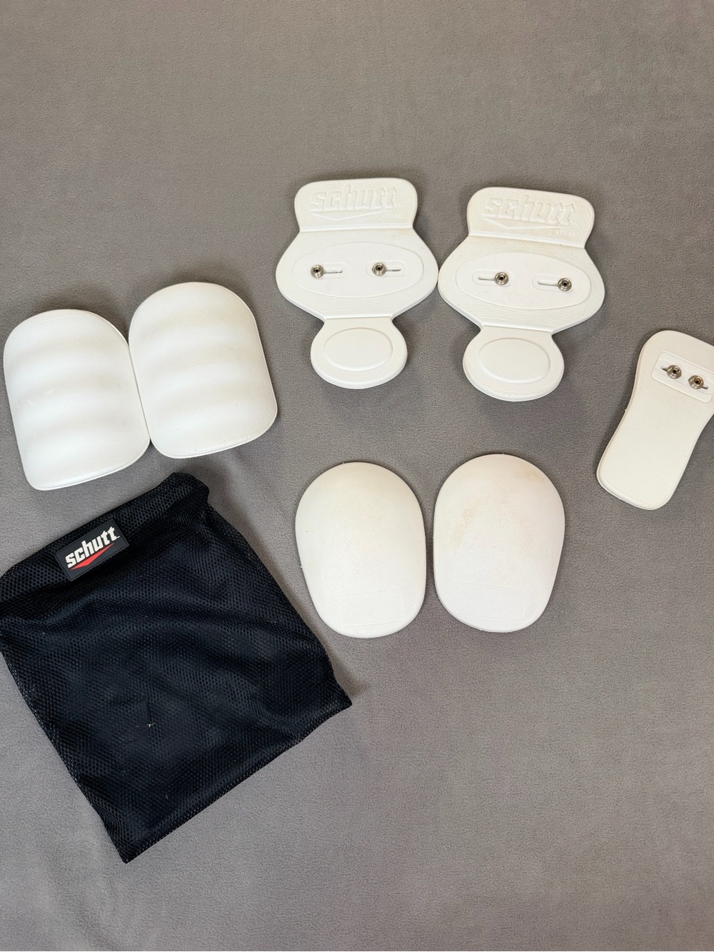 Schutt 7 Piece Youth Football Pad Set With Mesh Carry Bag